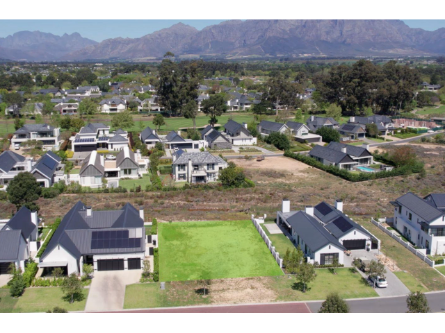  1517  Chantilly lane, Val de Vie, Paarl 